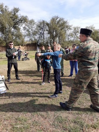 В Ипатово прошли соревнования по казачьему многоборью