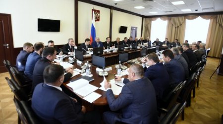 Руководитель российской Госавтоинспекции и Владимир Владимиров обсудили ход реализации в регионе проекта «Безопасность дорожного движения»