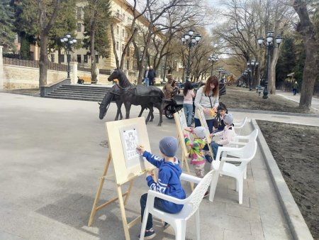 Кисловодчане и гости города на один день стали художниками