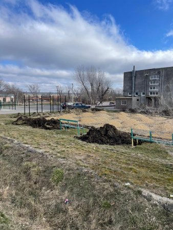 В Андроповском округе возле сельского ДК завершат благоустройство площади